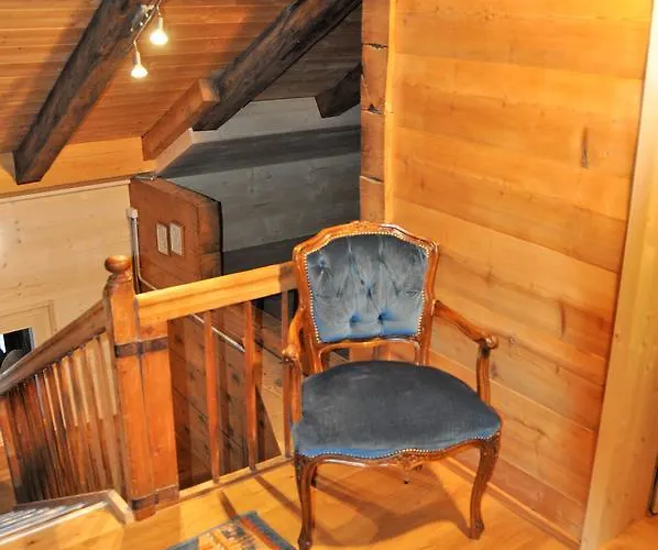 Lazy Mountain Hostel *